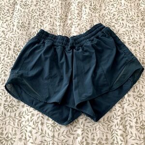 Lululemon 4” Hotty Hot Shorts